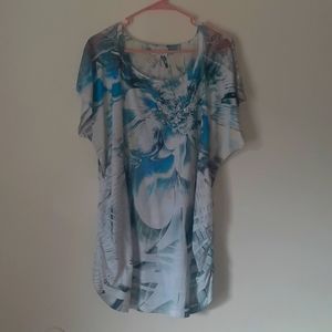 Fashion bug plus size top